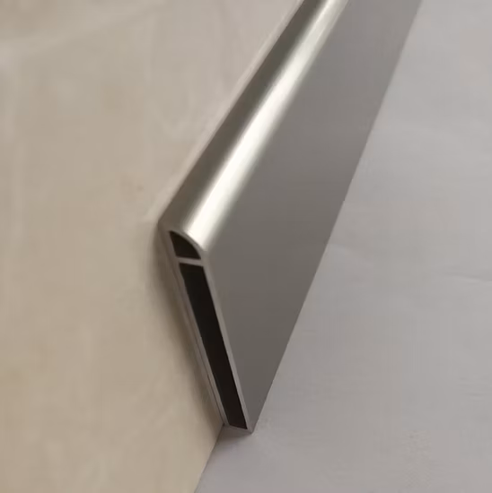 Profilo per scale in alluminio di alta qualità Beautrim